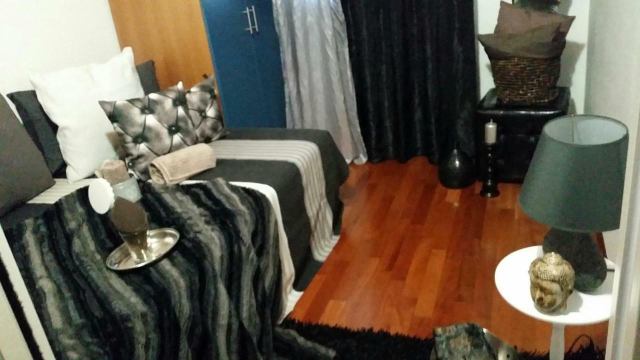 Готель Garda House Сандра Екстер'єр фото