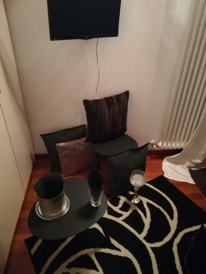 Готель Garda House Сандра Екстер'єр фото