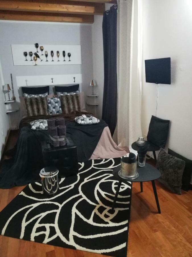 Готель Garda House Сандра Екстер'єр фото